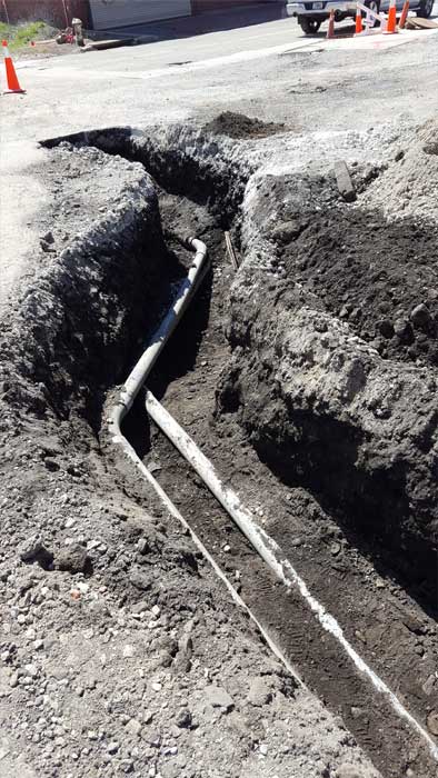 Click for <a href='assets/lg/Broadway_and_Voris_3.jpg'>full resolution!</a>